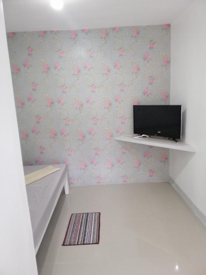 Hostel Katrina'S Dorm Tarlac City Exteriér fotografie